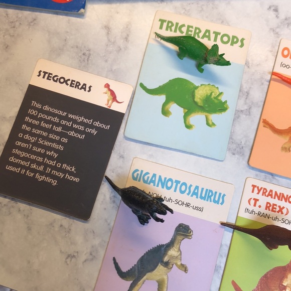 Dino Lover Lot! - Picture 2 of 7